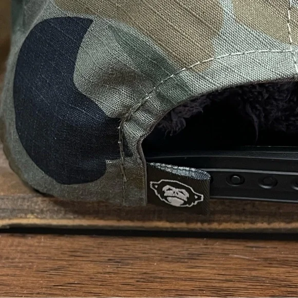 SOLD-Howler Brothers Los Hermanos “ The Brothers” Austin Texas Snapback Camo Hat - Picture 7 of 12